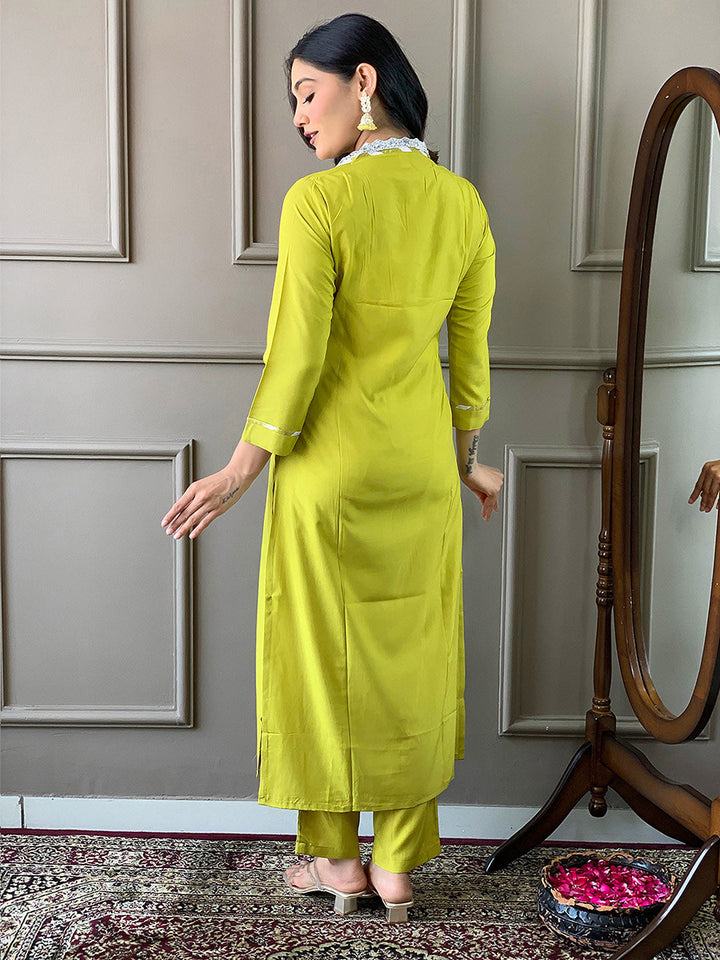 Resham Zari Embroidered Handloom Kurta With Pant &amp; Dupatta