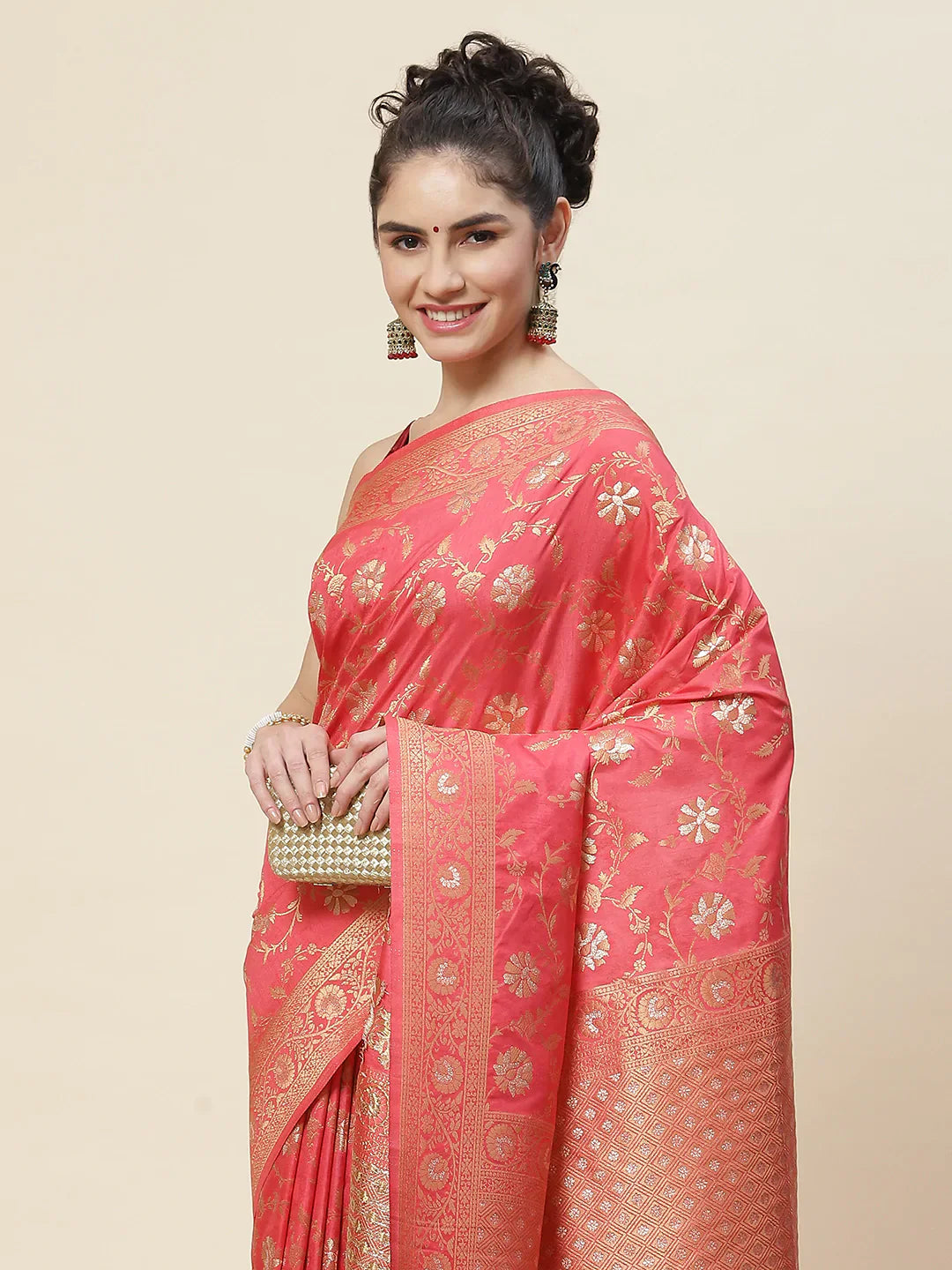 Floral Zari Border Handloom Woven Saree