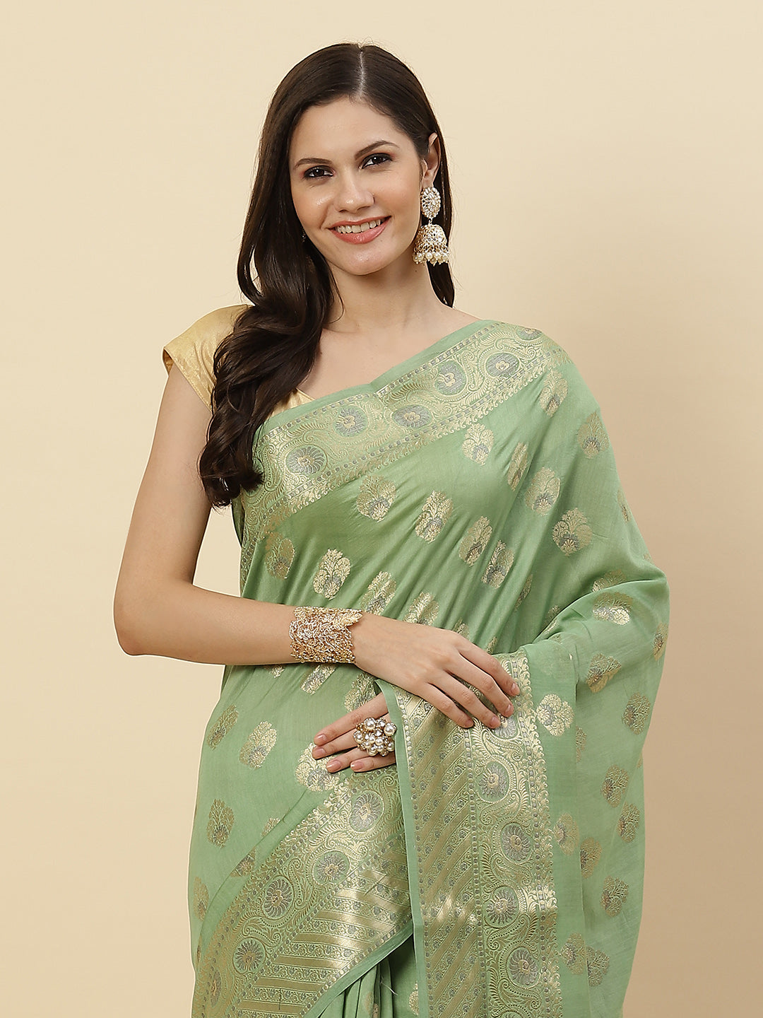 Zari Border Booti Cotton Woven Saree