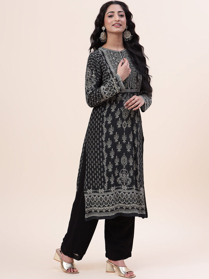 Digital Printed Crepe Kurta