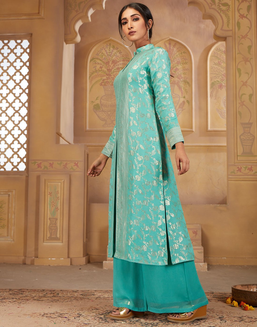 Firozee Georgette Kurti with Palazzo