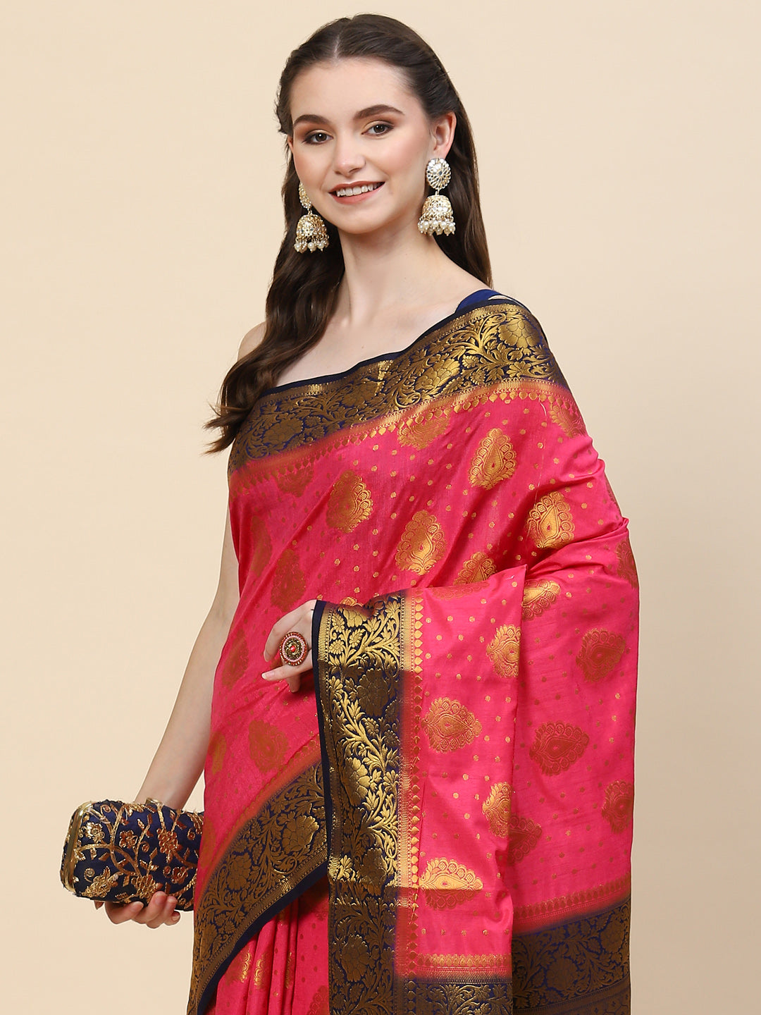 Zari Border Booti Handloom Woven Saree