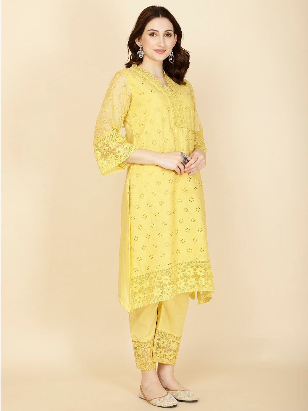Thread Embroidery Cotton Kurta With Pants