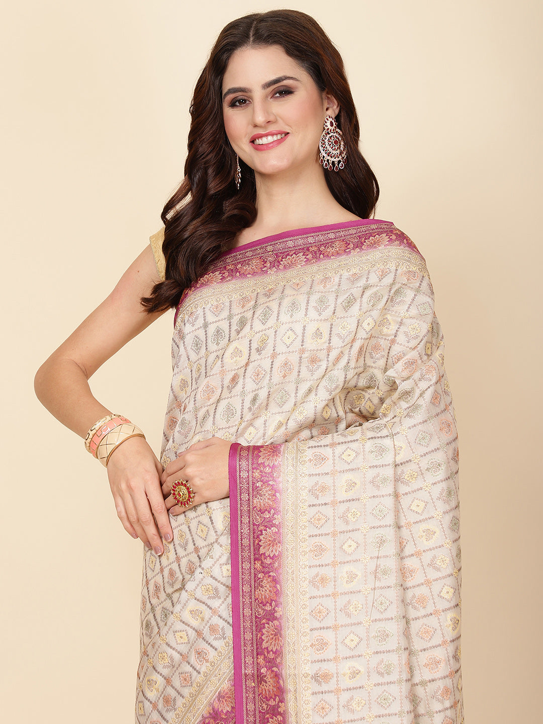 Zari Jaal Woven Tussar Saree