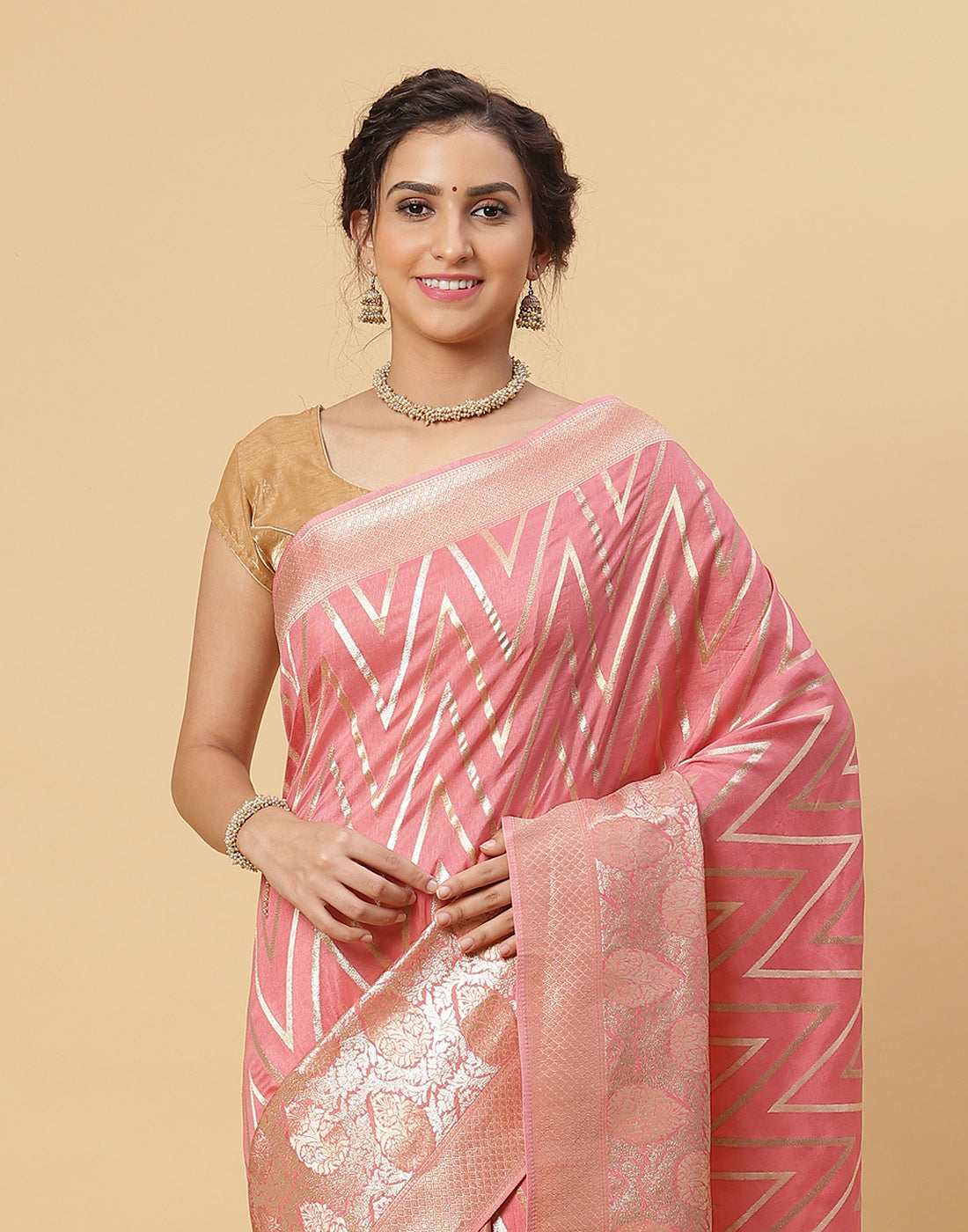 Zari Jaal Banarsi Plain Saree