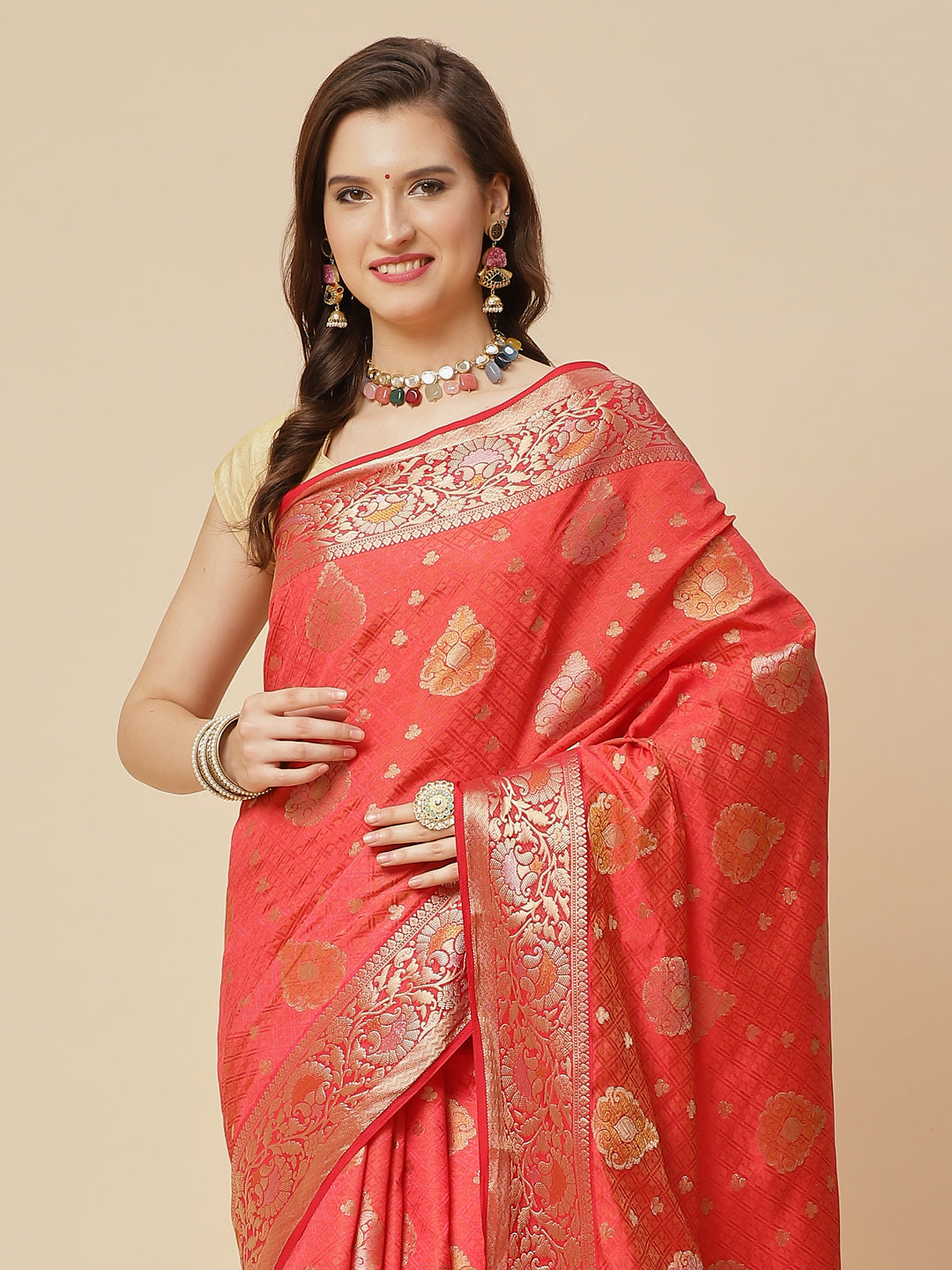 Zari Border Booti Art Handloom Woven Saree