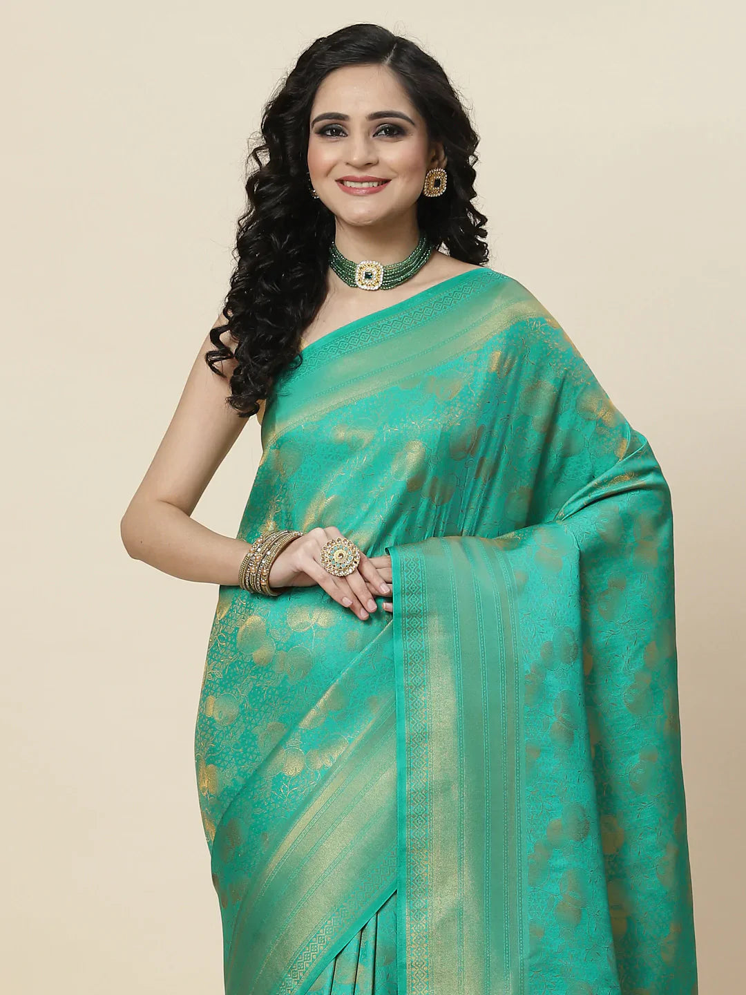 Zari Jaal Handloom Woven Saree