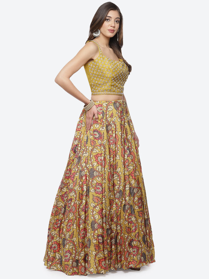 Floral Printed Crepe Choli With Lehenga &amp; Net Dupatta