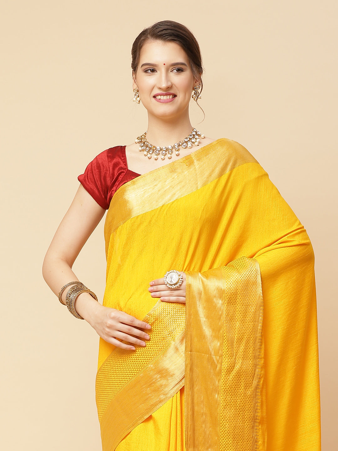 Plain Zari Border Art Handloom Woven Saree