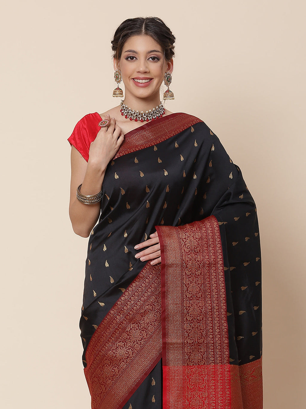 Zari Border Booti Cotton Woven Saree