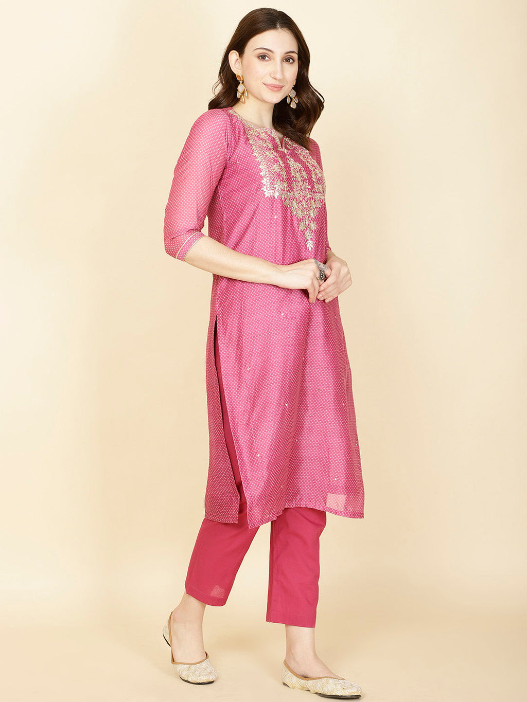 Neck Gota Patti & Printed Chanderi Kurta With Pants & Dupatta