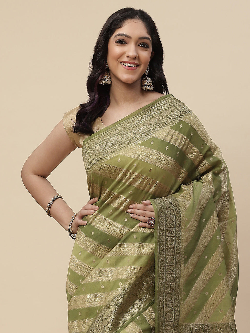Zari Jaal Cotton Woven Saree