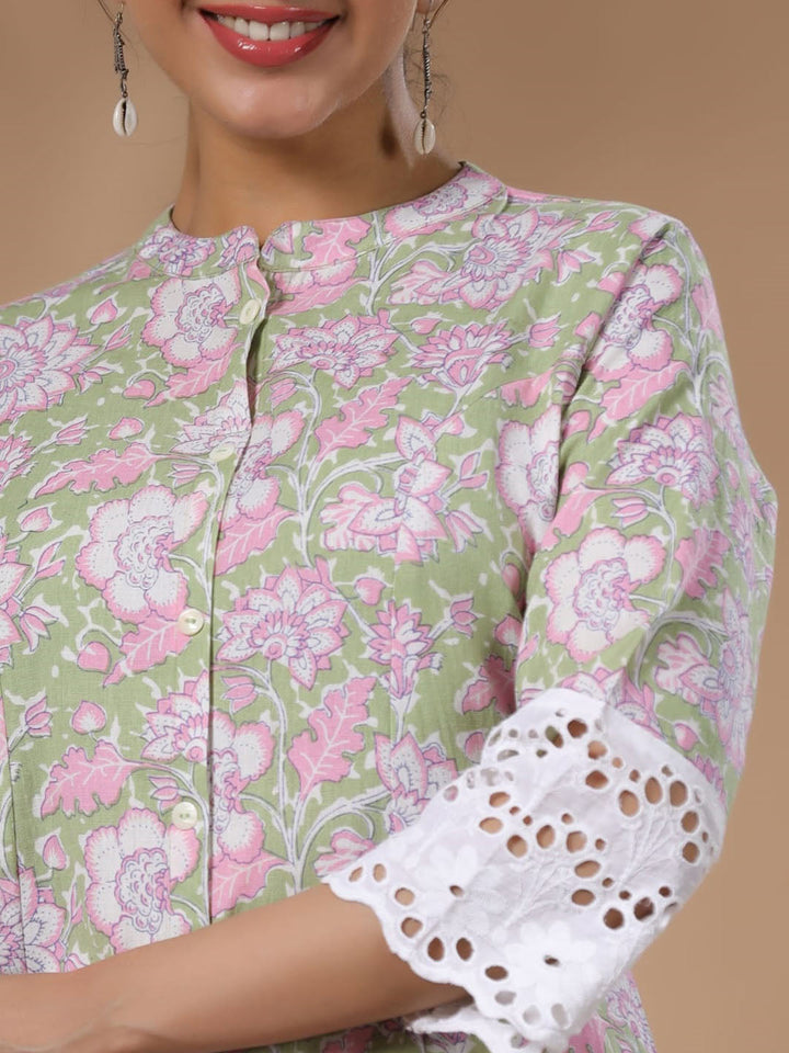 Floral Printed Cotton Kurta With Pants