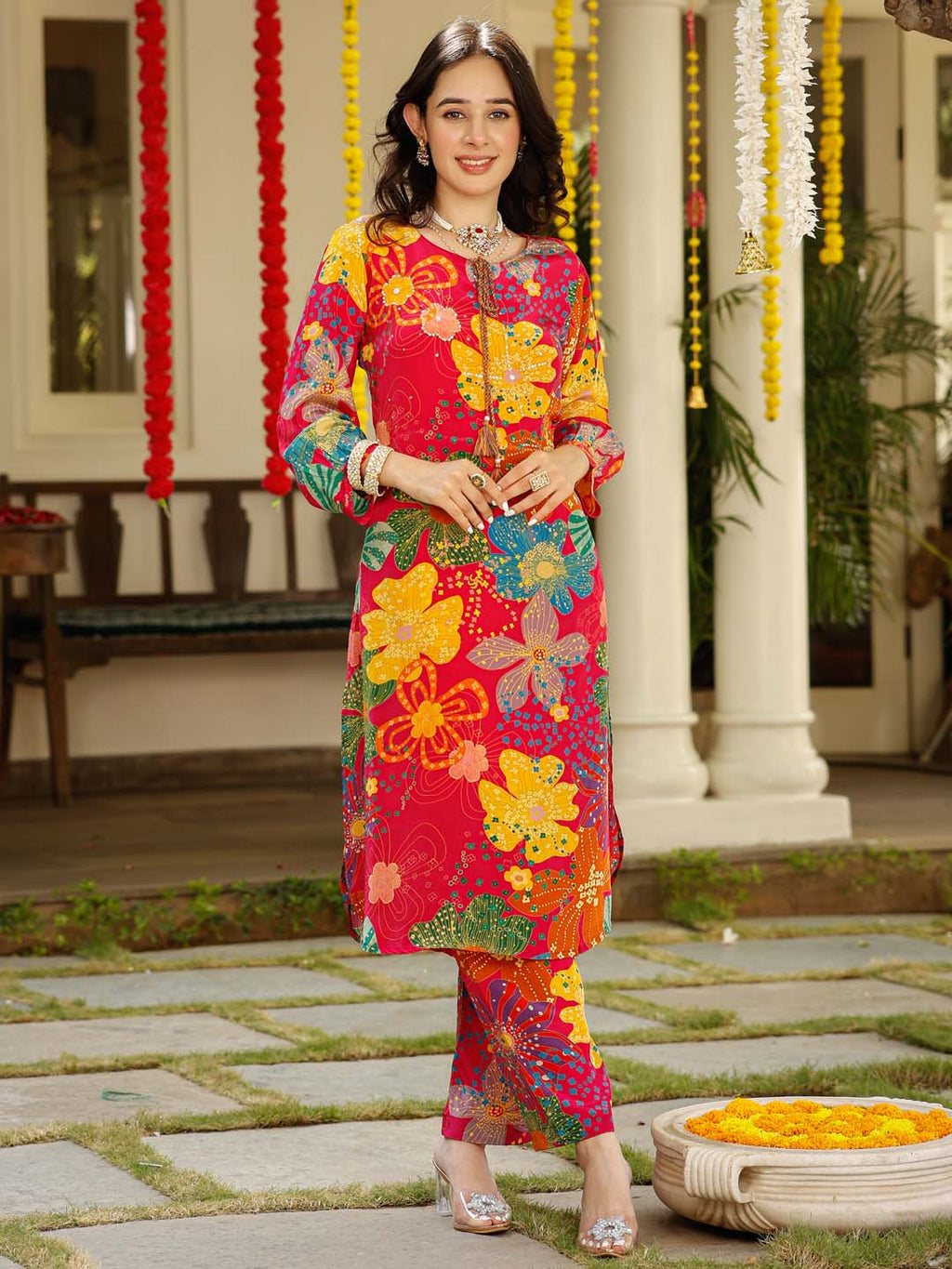 Floral Printed Crepe Kurta With Pants