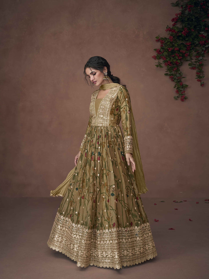 Floral Printed Organza Suit Set With Dupatta &amp; Churidar