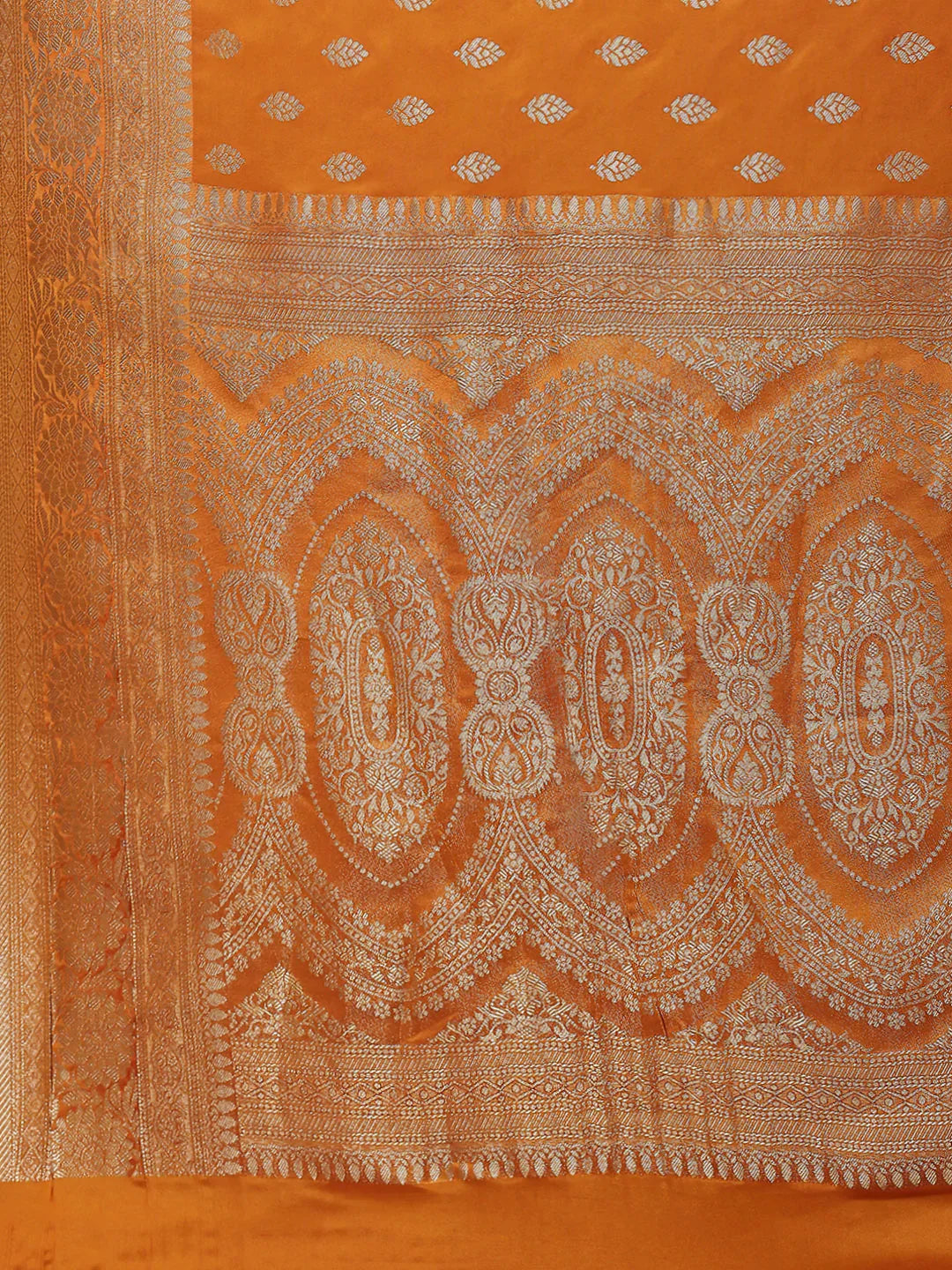 Zari Booti Handloom Woven Saree