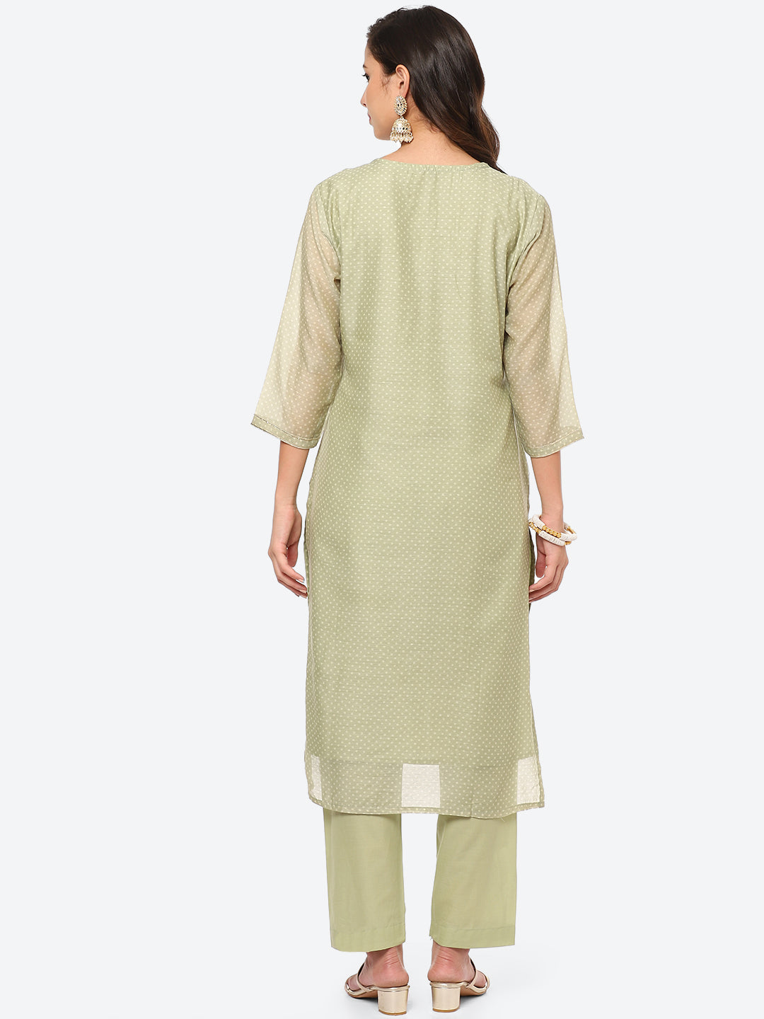 Resham Zari Neck Embroidered Chanderi Kurta With Pant