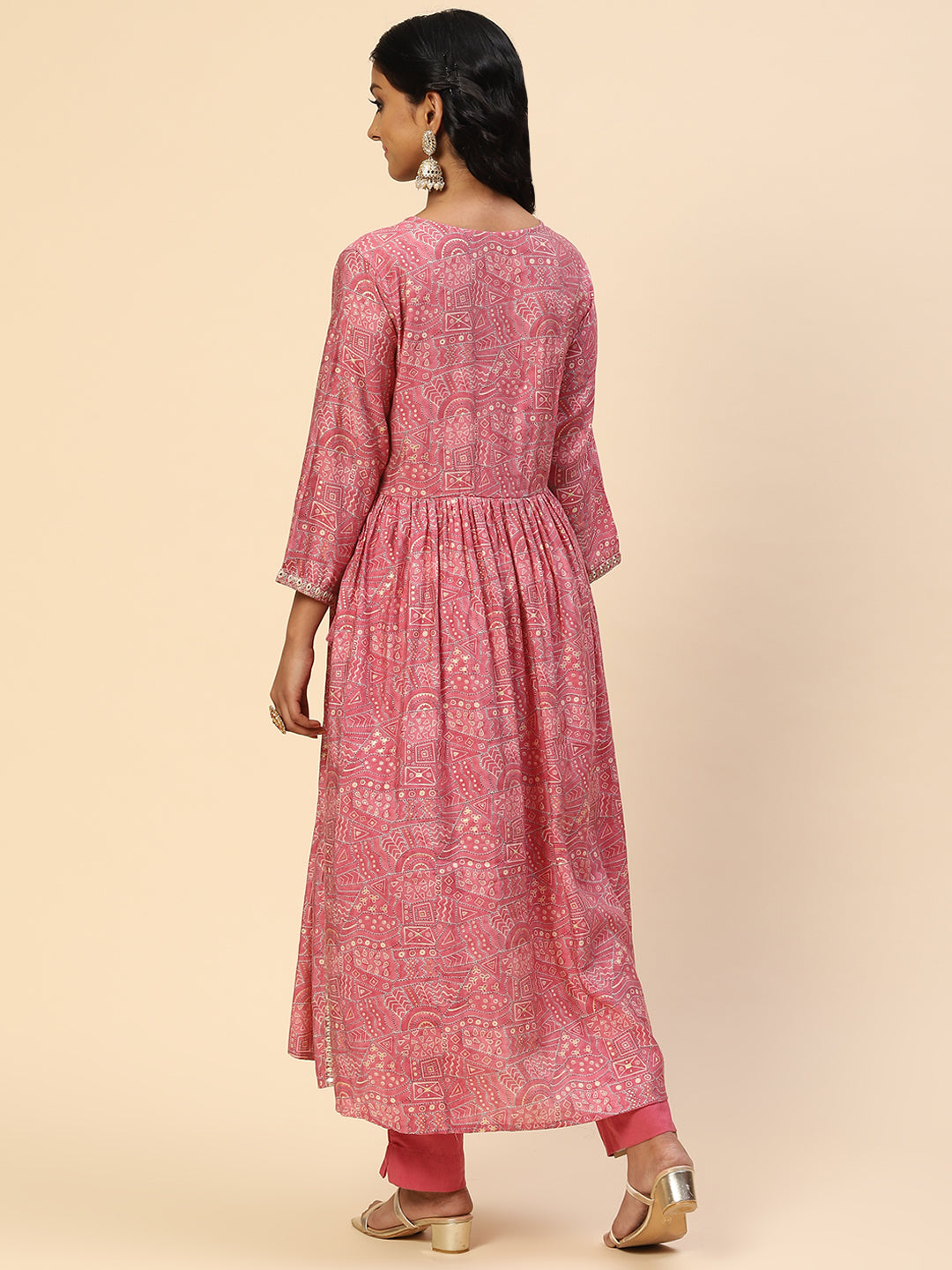 Embroidered Mirror Neck Printed Muslin Kurta With Pants