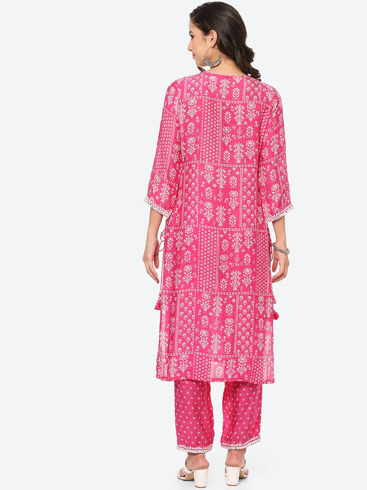 Mirror Neck Embroidered Muslin Kurta With Pant