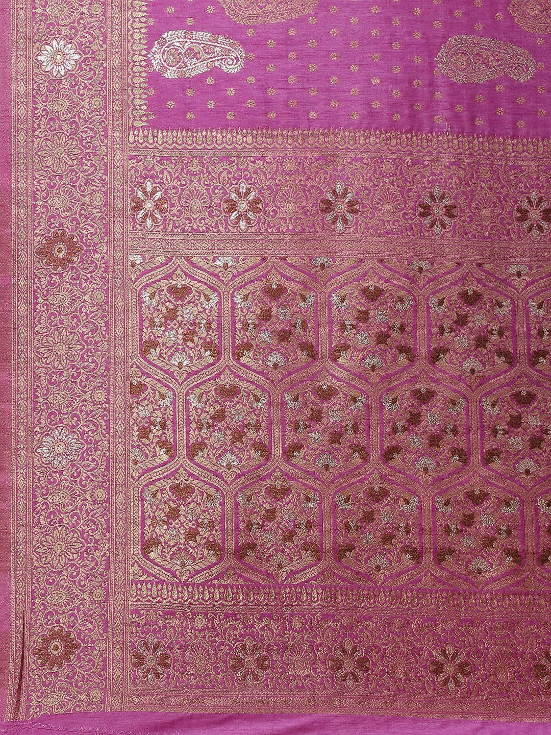 Zari Booti Handloom Woven Saree