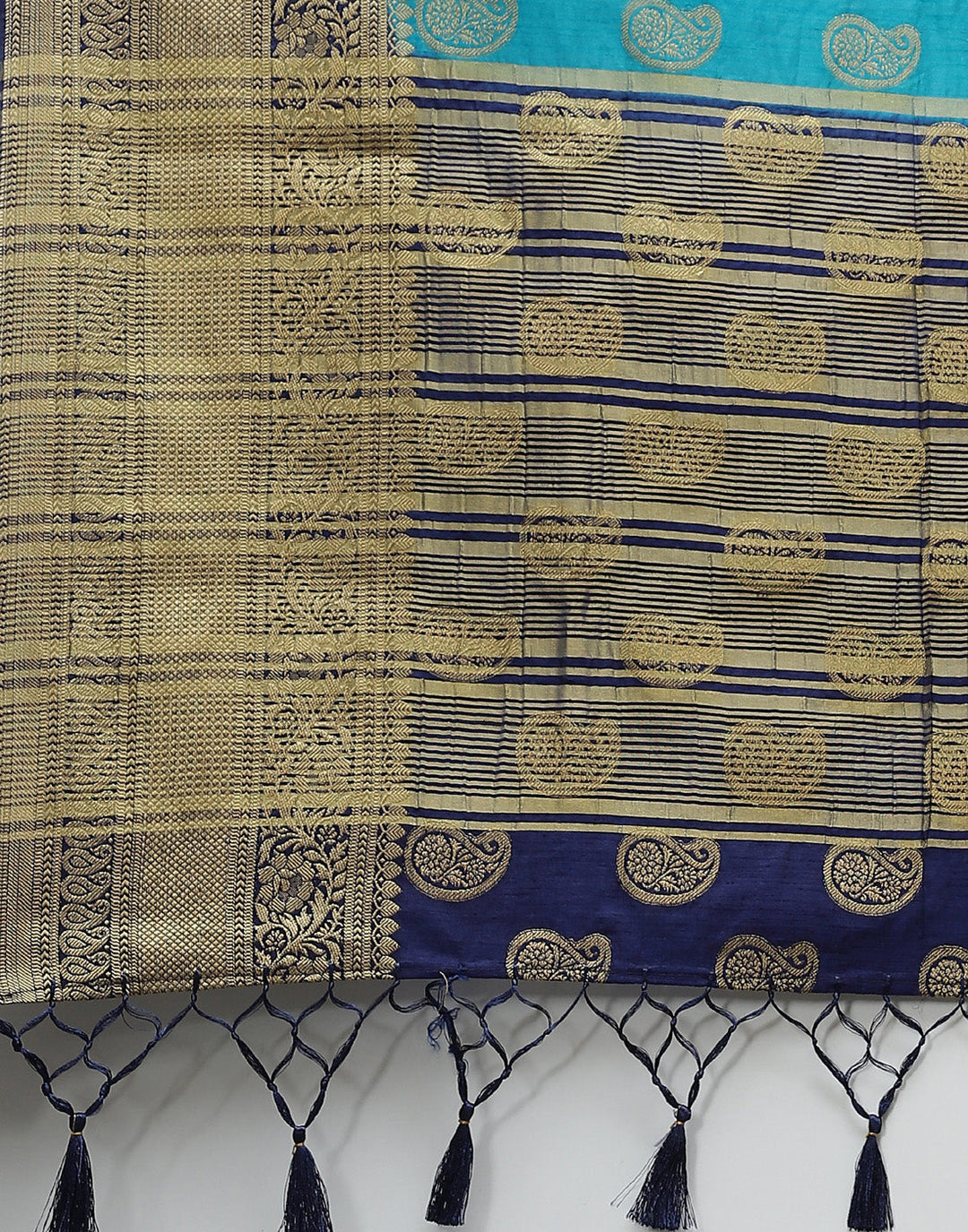 SAREES-WOVEN