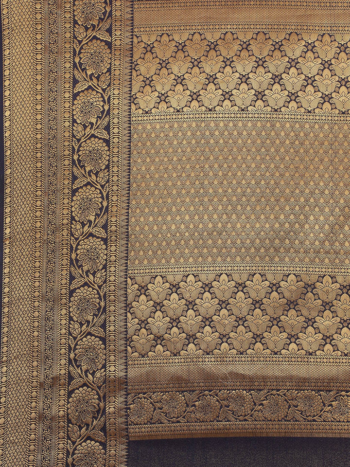 Art Handloom Saree with Zari Border Booti