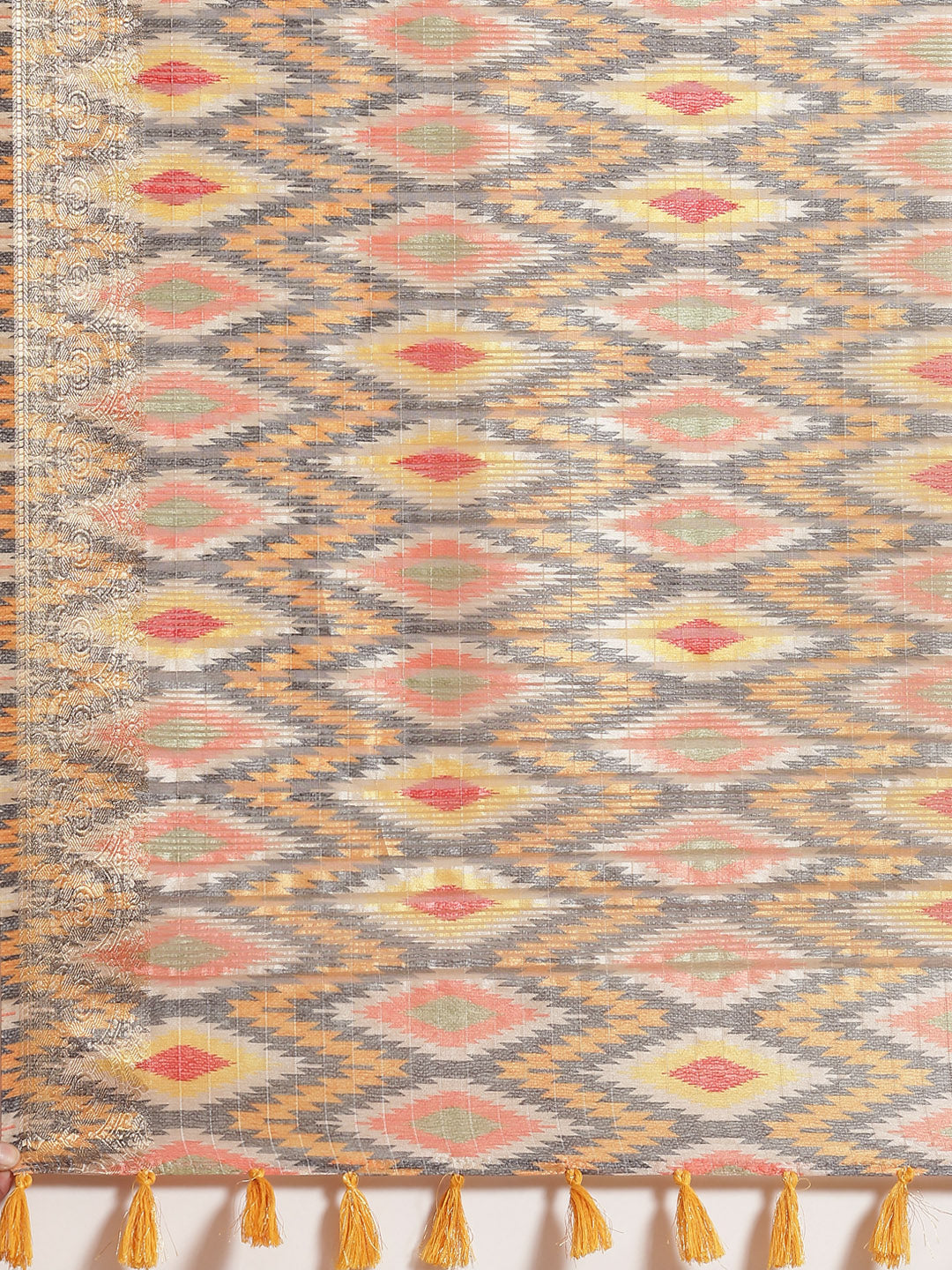 Floral Digital Printed Zari Border Art Handloom Woven Saree