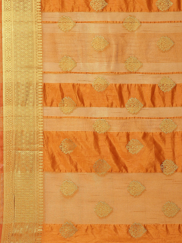Zari Border Booti Art Handloom Woven Saree