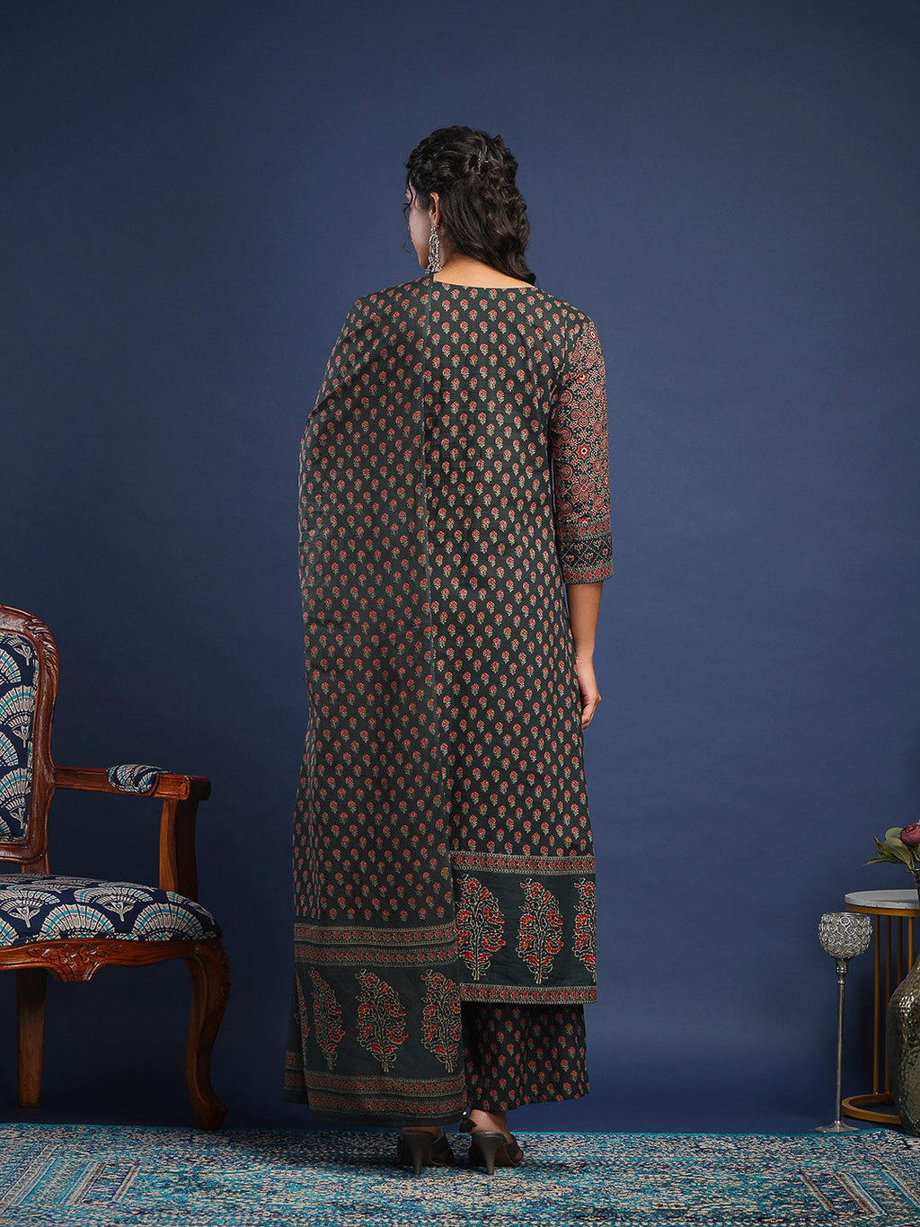 Bottle Green Cotton Blend Printed Straight Suit Set