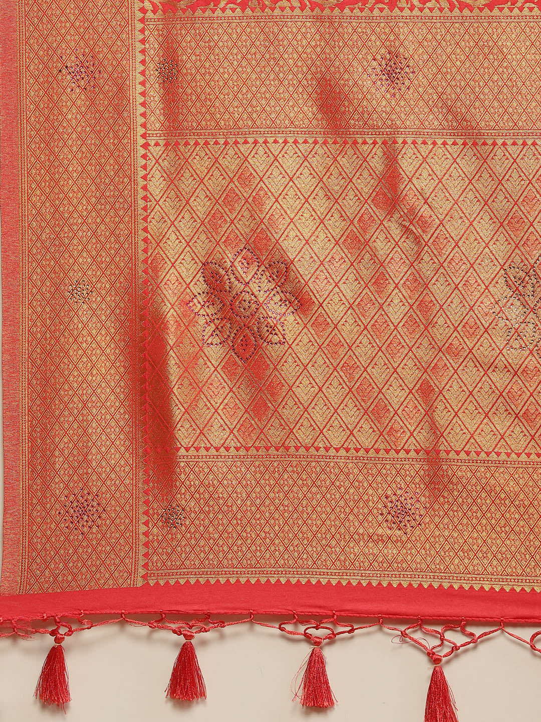 Stone Jaal Art Handloom Woven Saree