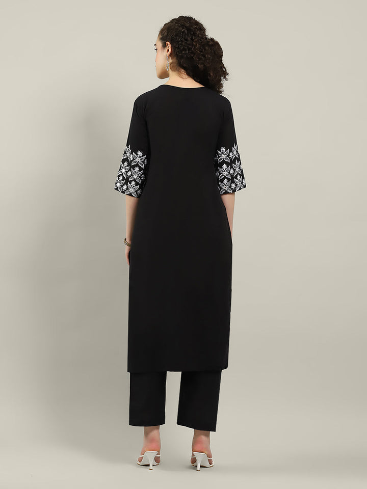 Printed Cotton Blend Kurta With Pants