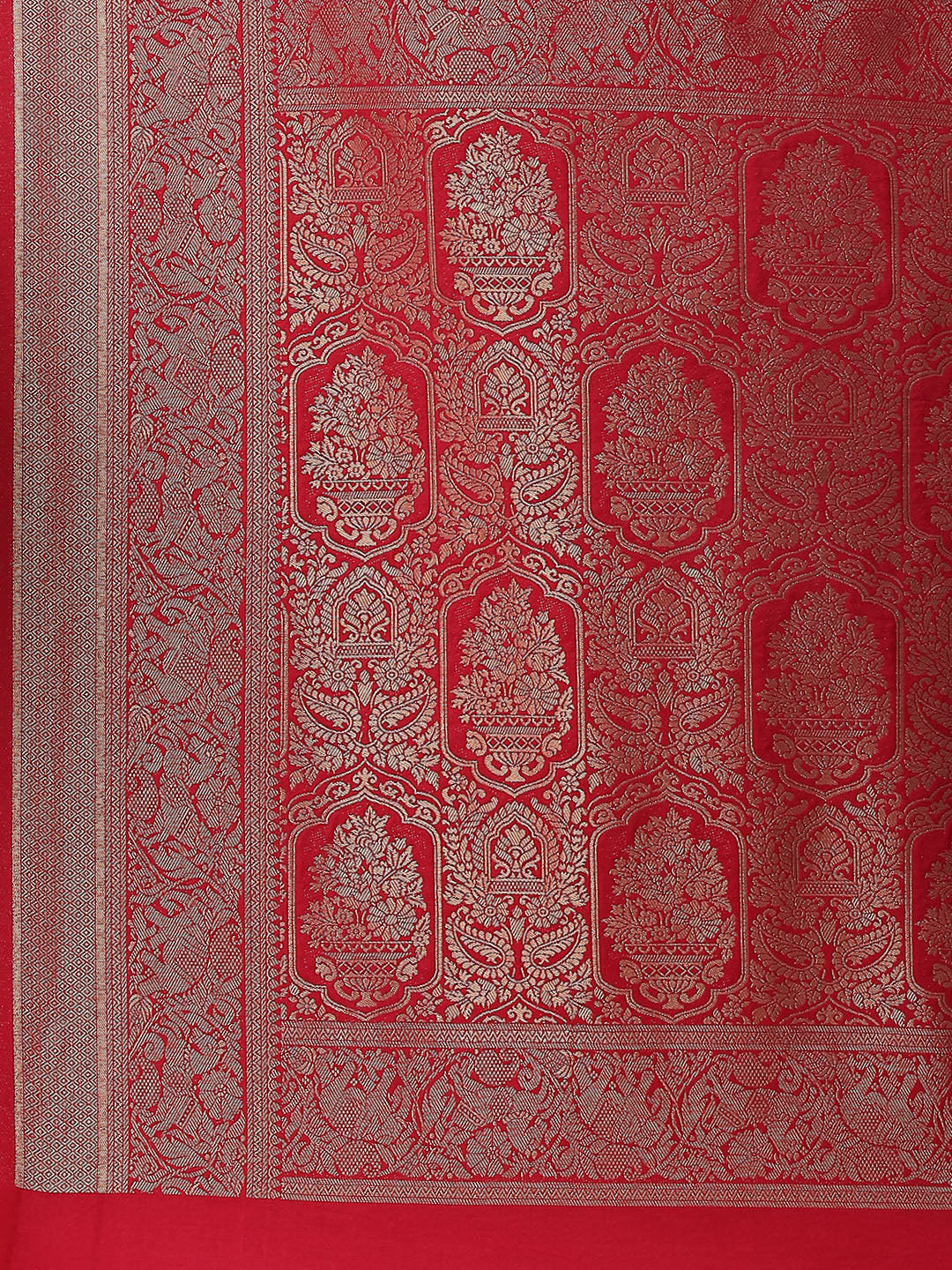 Zari Jaal Woven Handloom Saree
