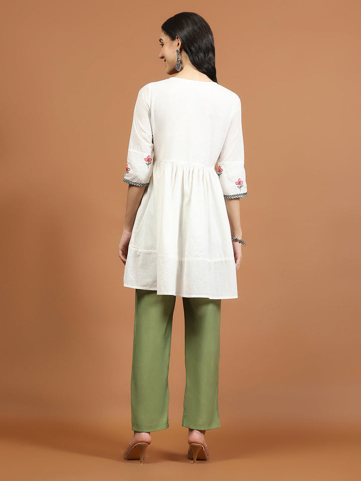 Embroidered Cotton Blend Short Kurti