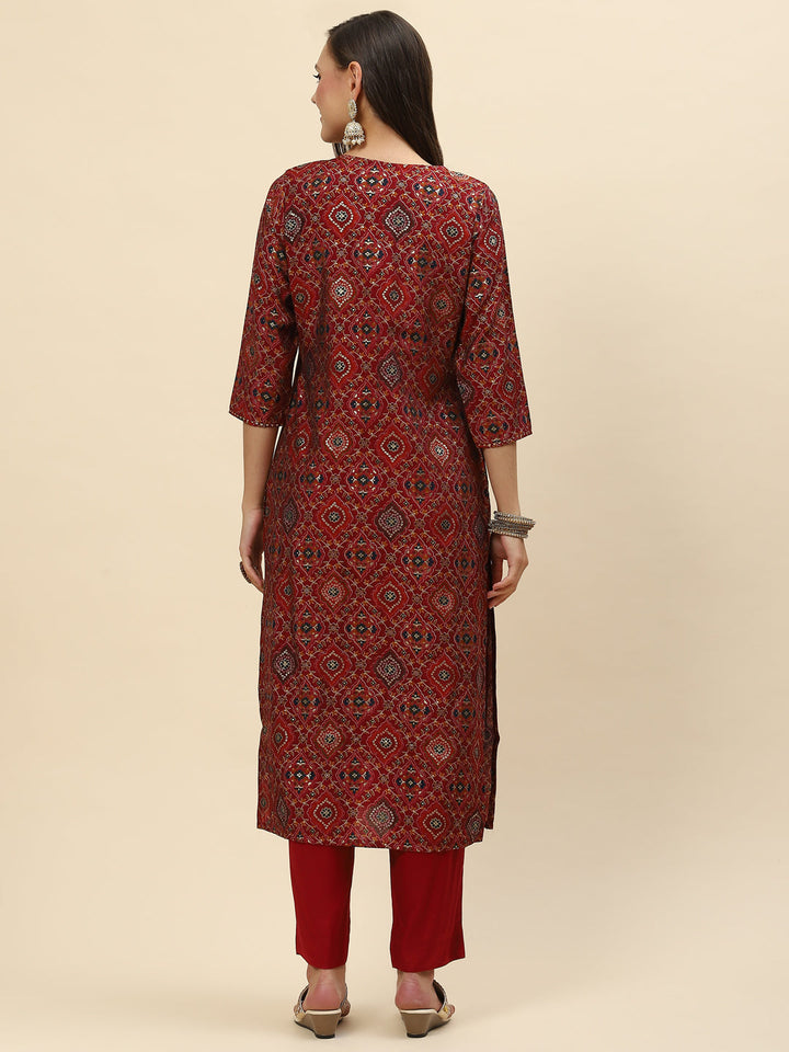 Zari Neck Embroidered &amp; Printed Muslin Kurta With Pants
