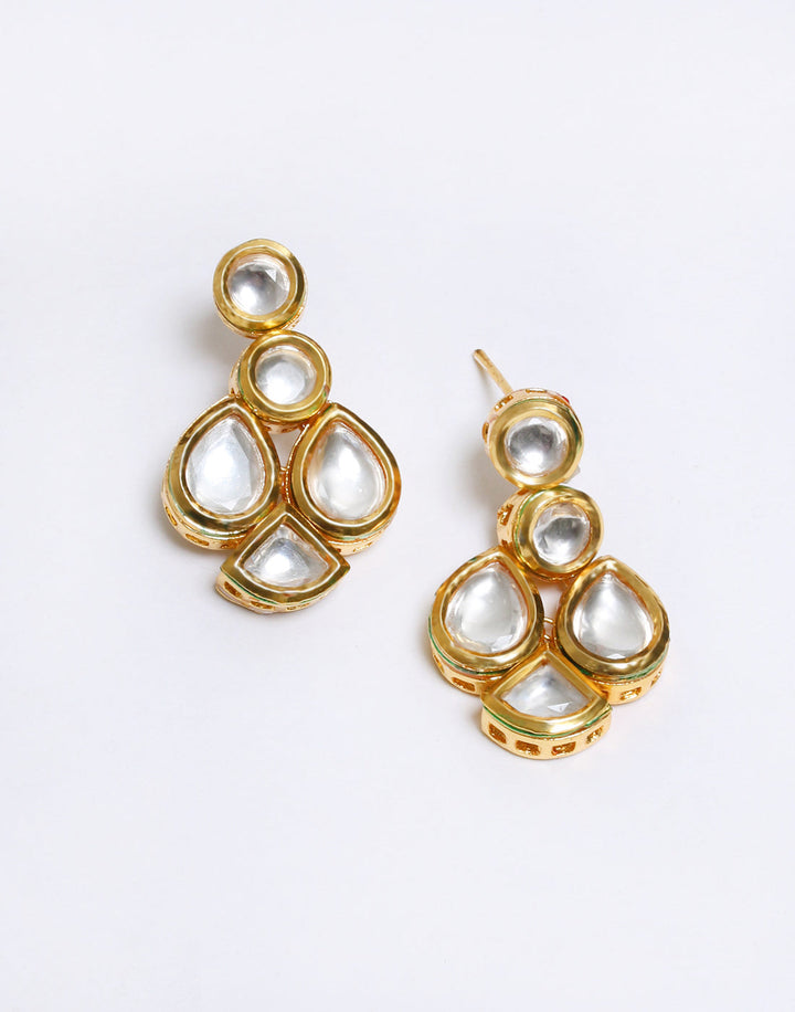 Kundan Set with Earrings and Maang Tikka
