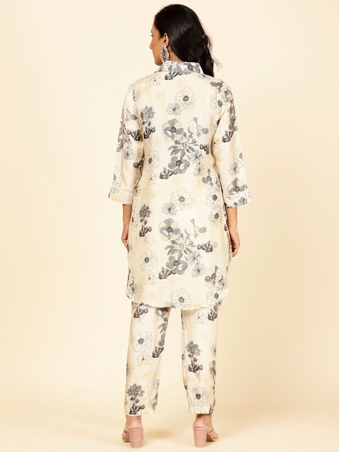 Floral Printed Muslin Kurti With Pants