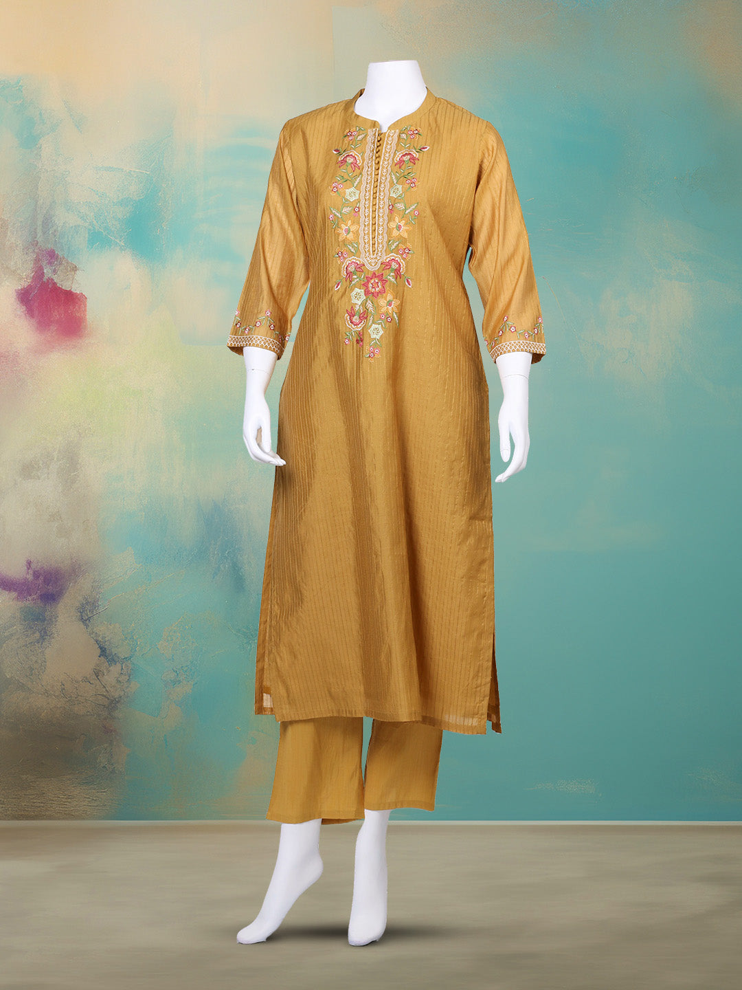 Embroidered Chanderi Kurta With Pant &amp; Dupatta