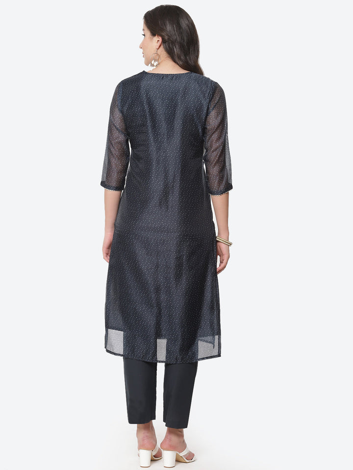 Neck Embroidered Chanderi Kurti With Pant