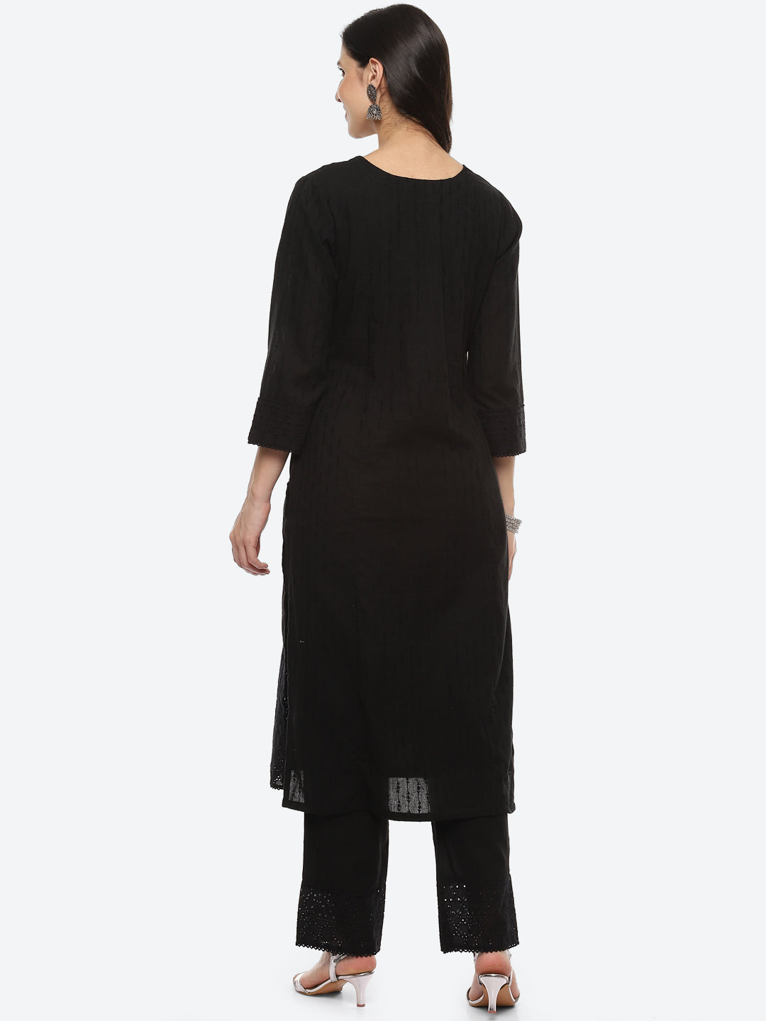 Thread Embroidered Cotton Kurta With Pant