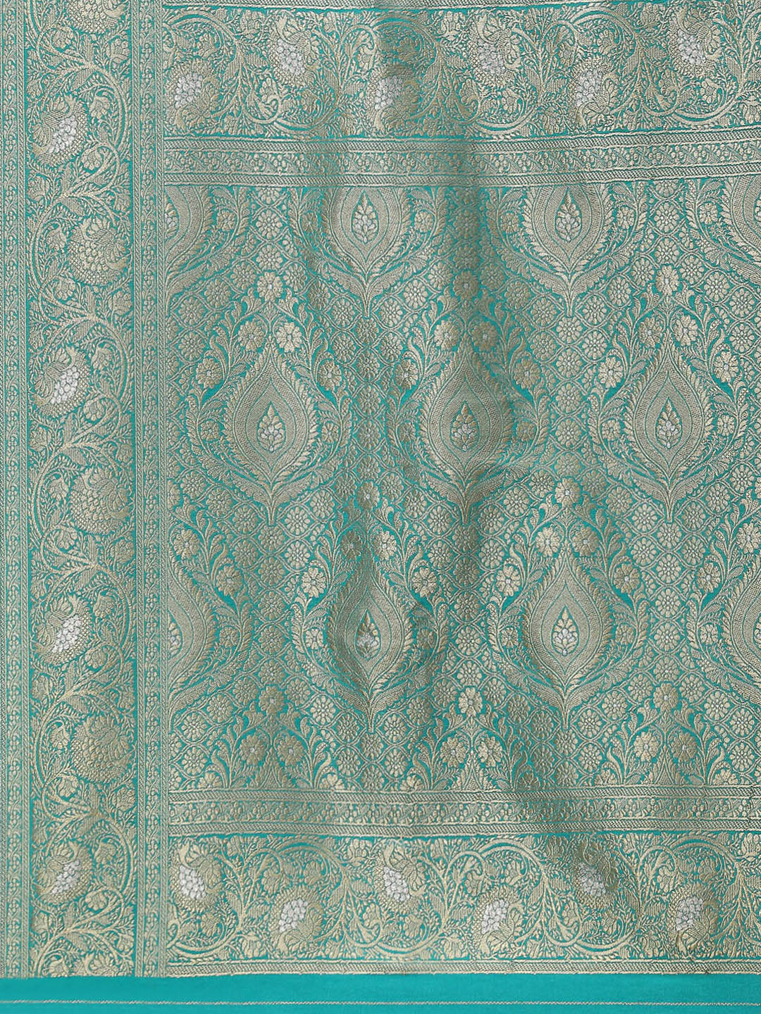 Zari Booti Handloom Woven Saree