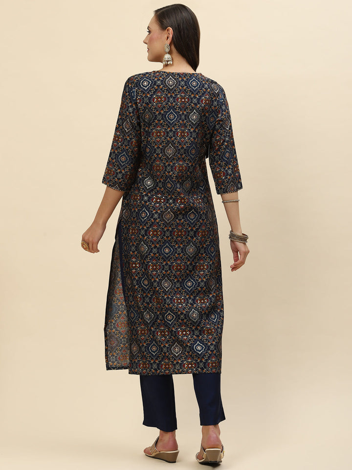 Zari Neck Embroidered &amp; Printed Muslin Kurta With Pants