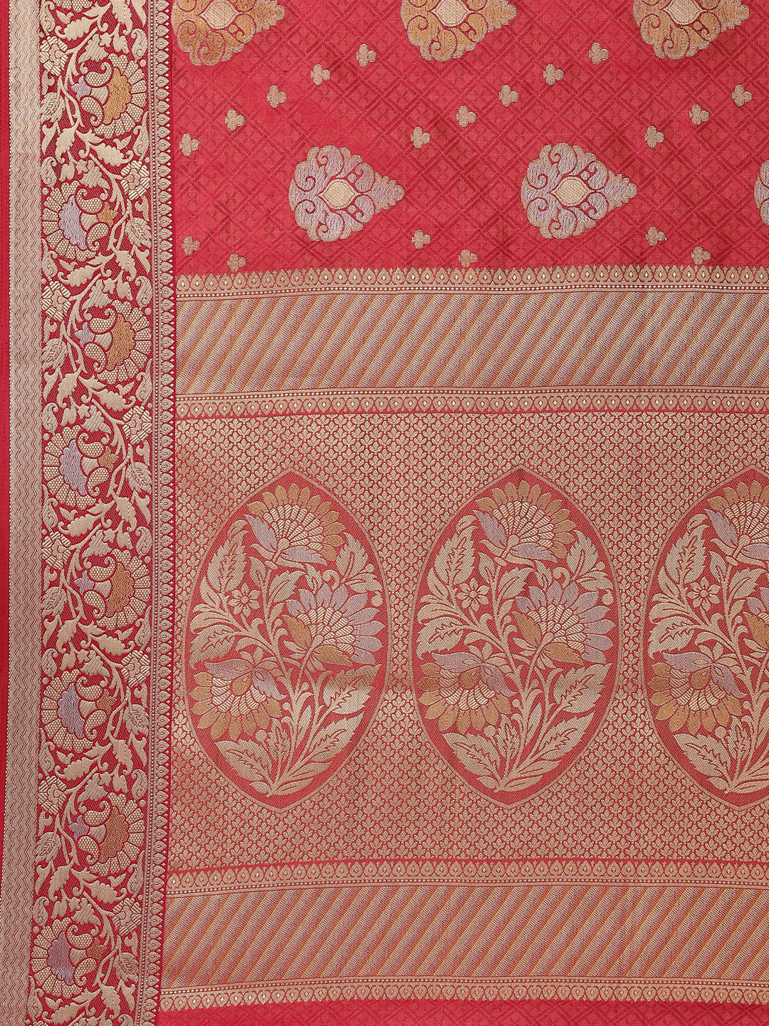 Zari Border Booti Art Handloom Woven Saree