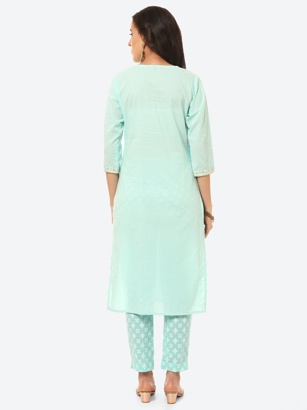 Zari Embroidered Yoke Printed Cotton Kurta With Pant