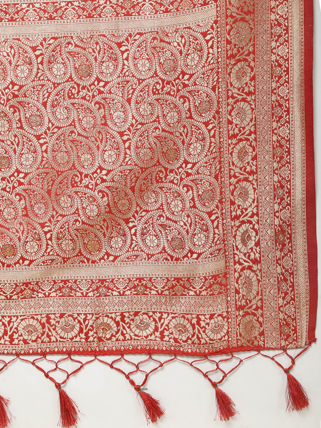 Zari Border Booti Woven Handloom Saree