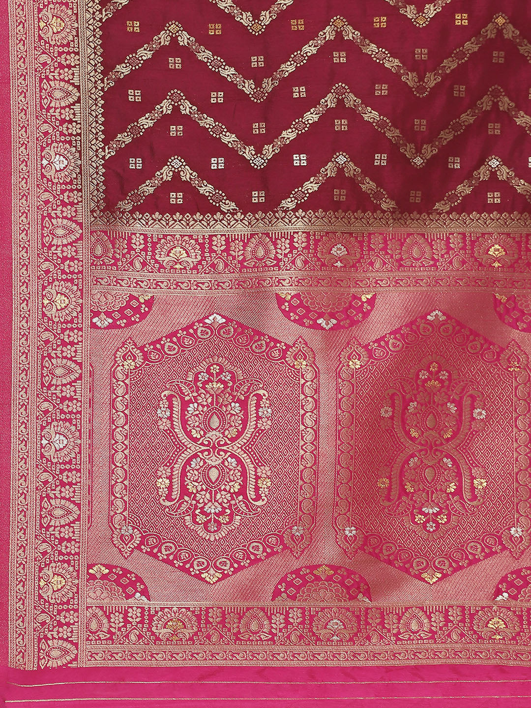 Zari Border Woven Handloom Saree
