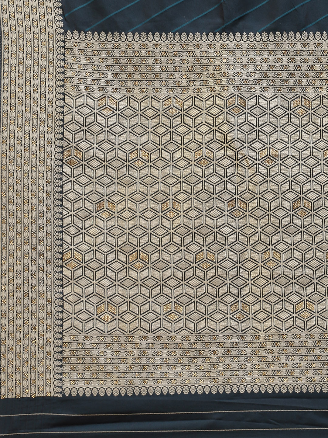 Stripes Stone Jaal Banarasi Woven Saree