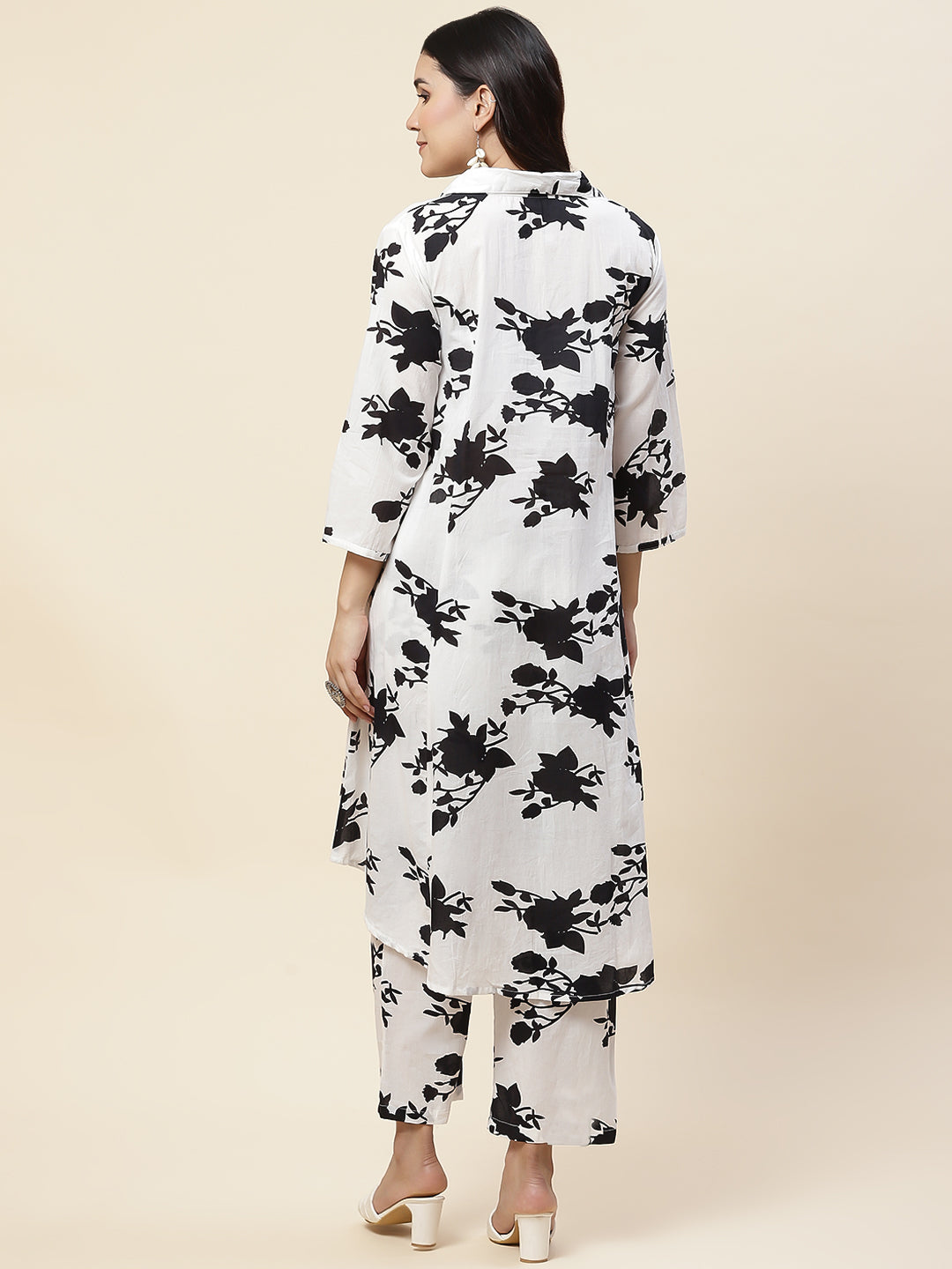 Floral Printed Cotton Kurta With Pants