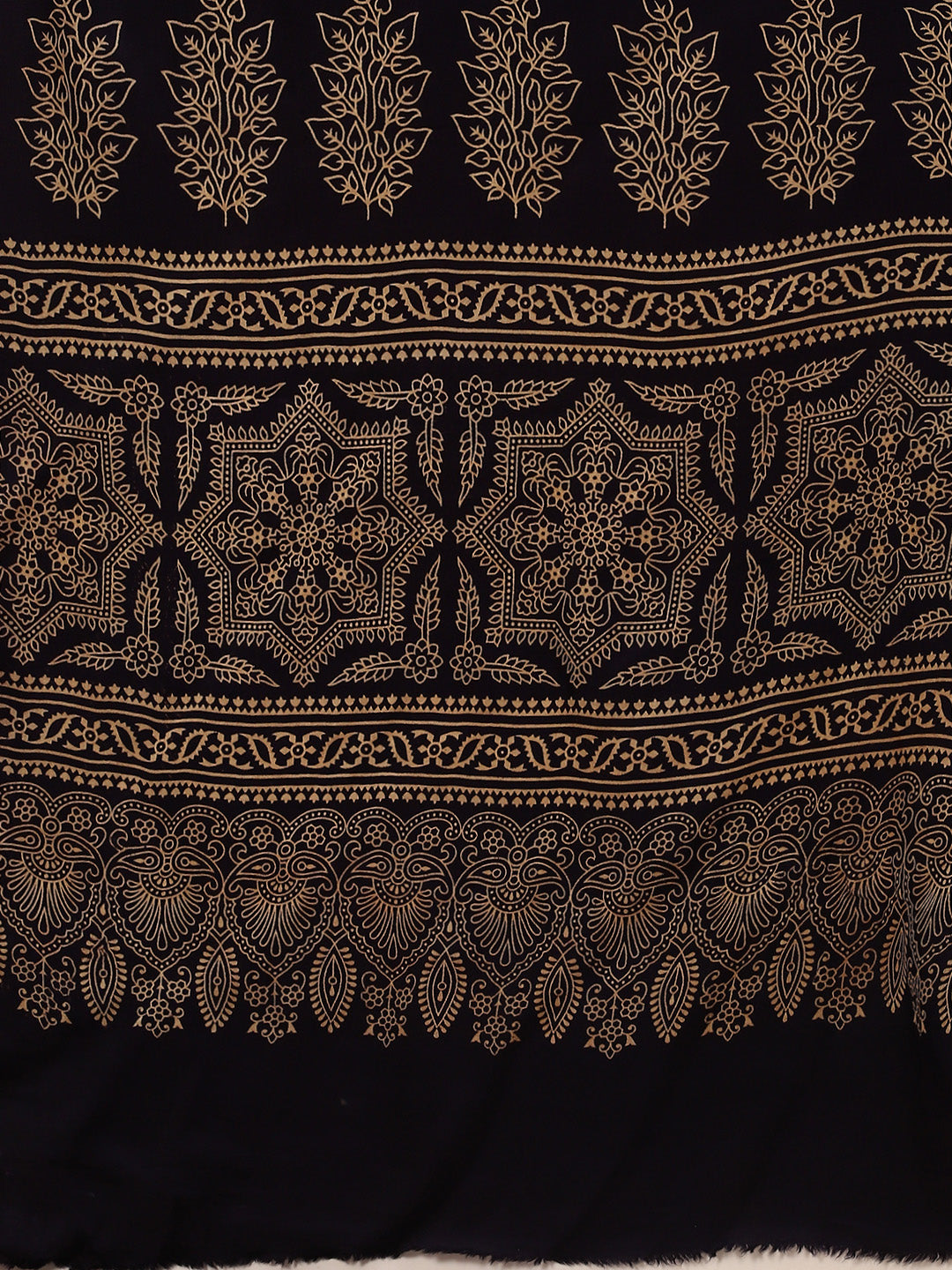Zig Zag Printed Satin Saree