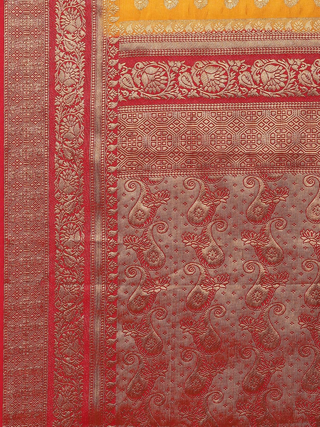 Zari Border Woven Art Handloom Saree