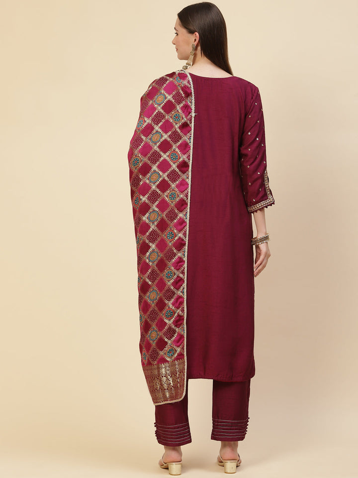 Zari Booti Handloom Kurta With Pants &amp; Dupatta